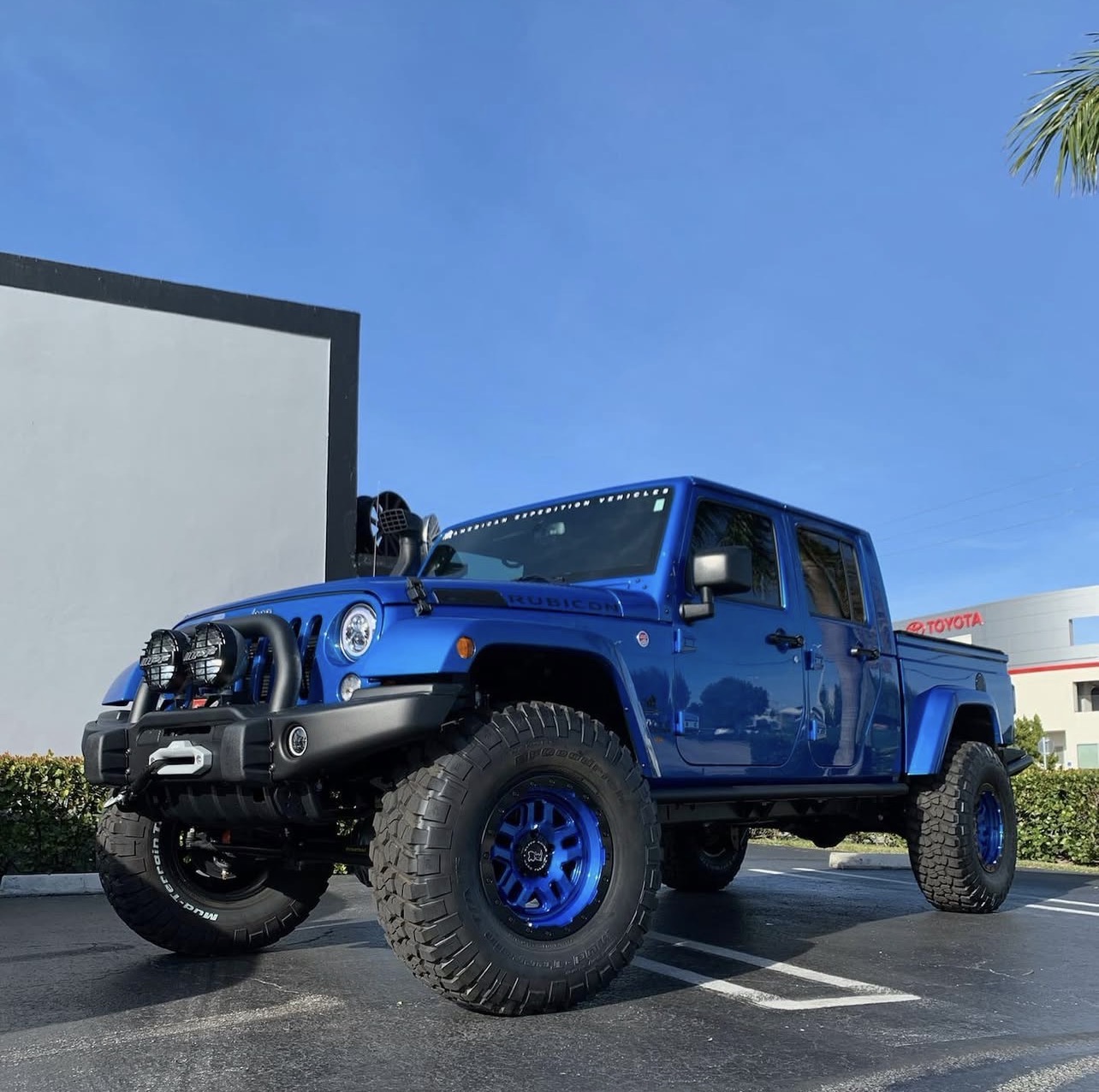Custom Jeep wheels and tires Lake Park Florida DV8 Motorsports